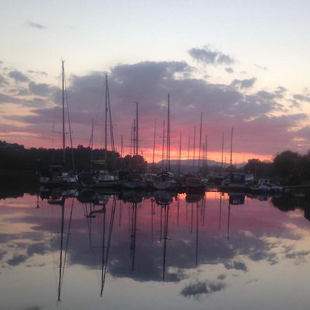South Kessock Yacht Highwayman酒店 外观 照片